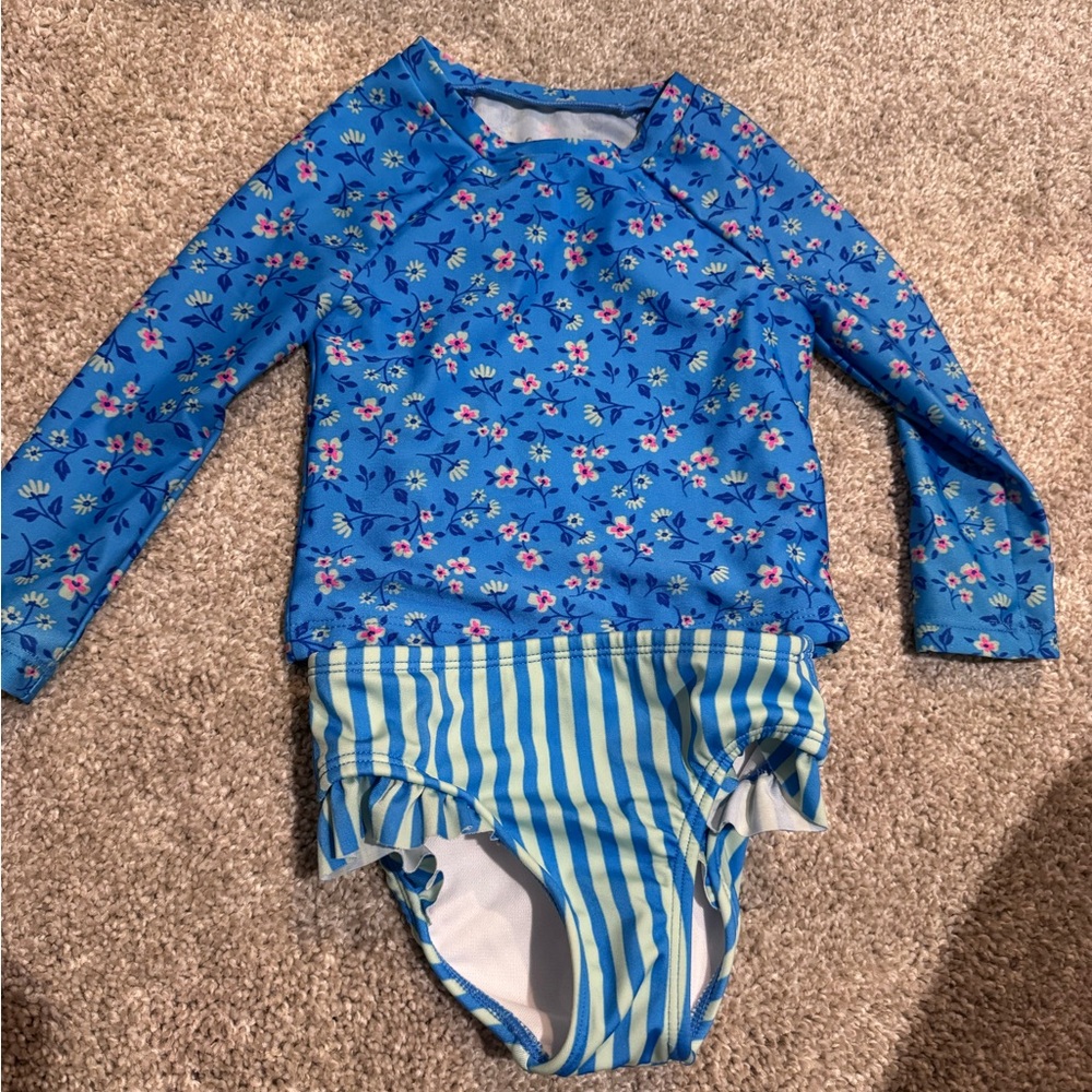 Cat & Jack Blue Floral Rashguard Set